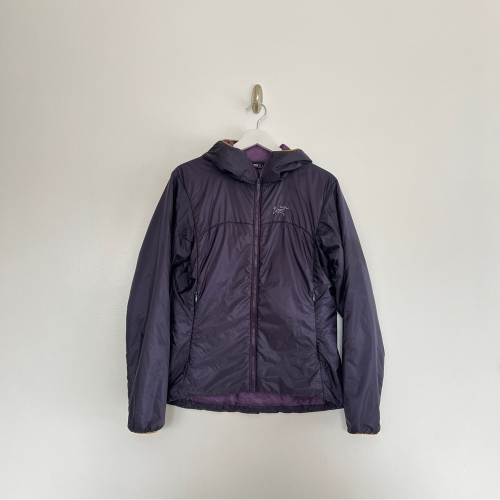 Arc’teryx Atom LT Hoody Women’s Purple Sapphire Insulated Jacket Size Medium - Picture 2 of 11